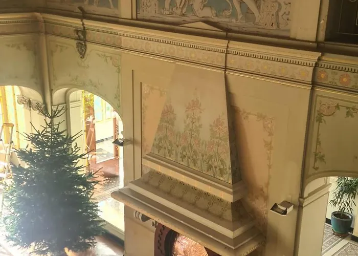 Bienvenue Au Palace Riviera *