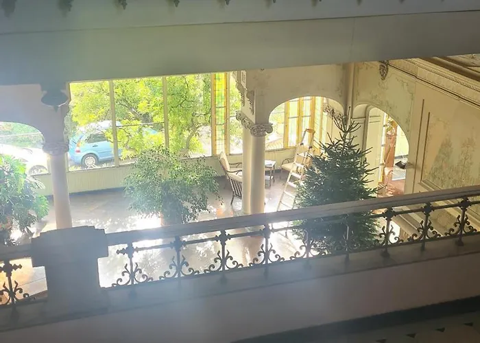 Bienvenue Au Palace Riviera * Мантон